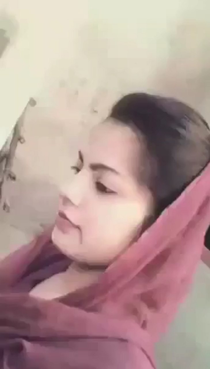 Paki Girl _MdiskVideo_1646676e3ea661.jpg